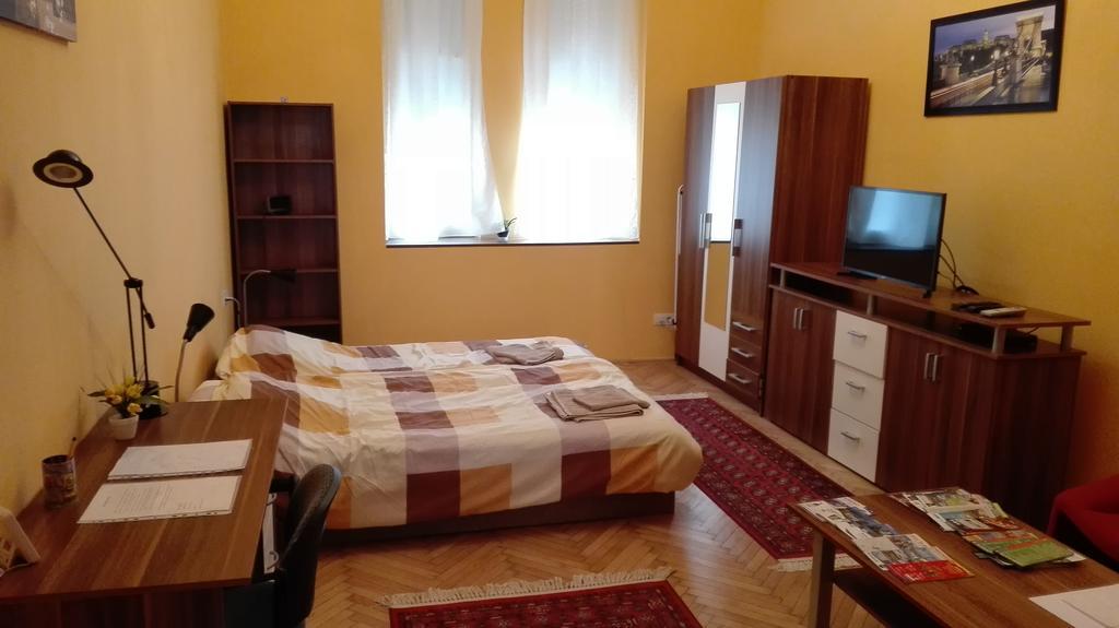 Cute Apartment Close To The Center Budapest Esterno foto